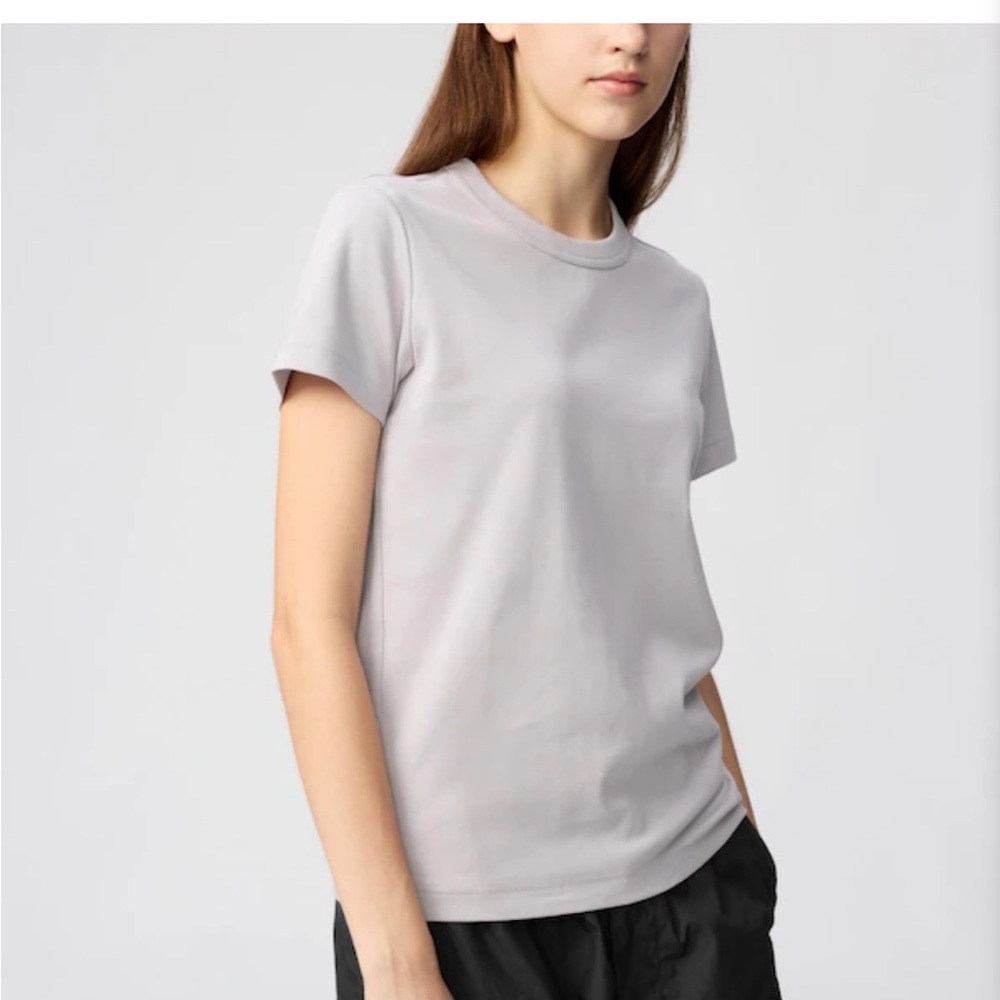 Classic Crewneck Short-Sleeve Tee in Light Gray
